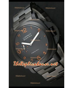 Reloj de esfera negra Panerai Luminor Marina Black con marcadores de hora naranjas.